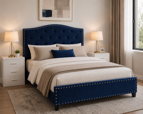 Cama Tapizada en Terciopelo Azul con Capitoné y Tachuelas_1